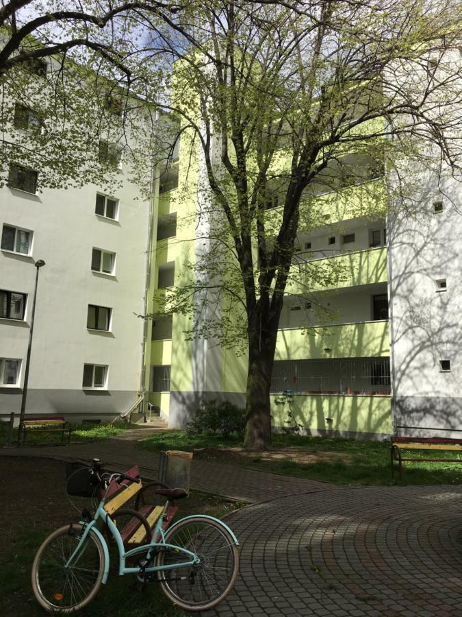 Utesene Apartmany - Bratislava - Trnavske Myto Szoba fotó